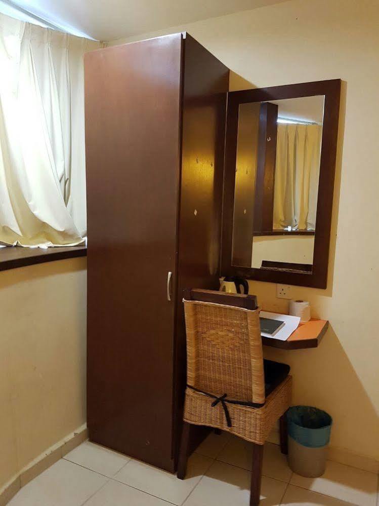 Newbridge Hotel Malacca Exterior photo