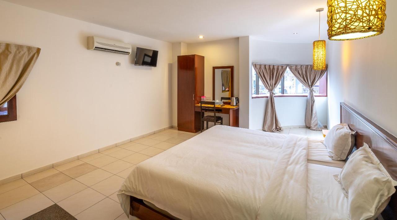 Newbridge Hotel Malacca Exterior photo